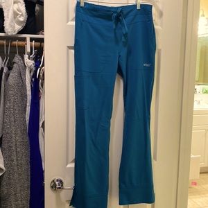 Greys Anatomy Signature Callie 3 pocket scrub pants